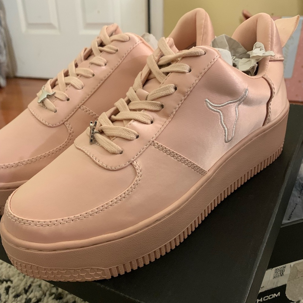 Windsor smith pink satin sneakers